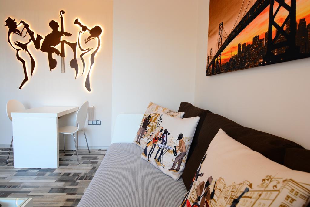 Jazzy Sofia Downtown Apartment Exterior photo