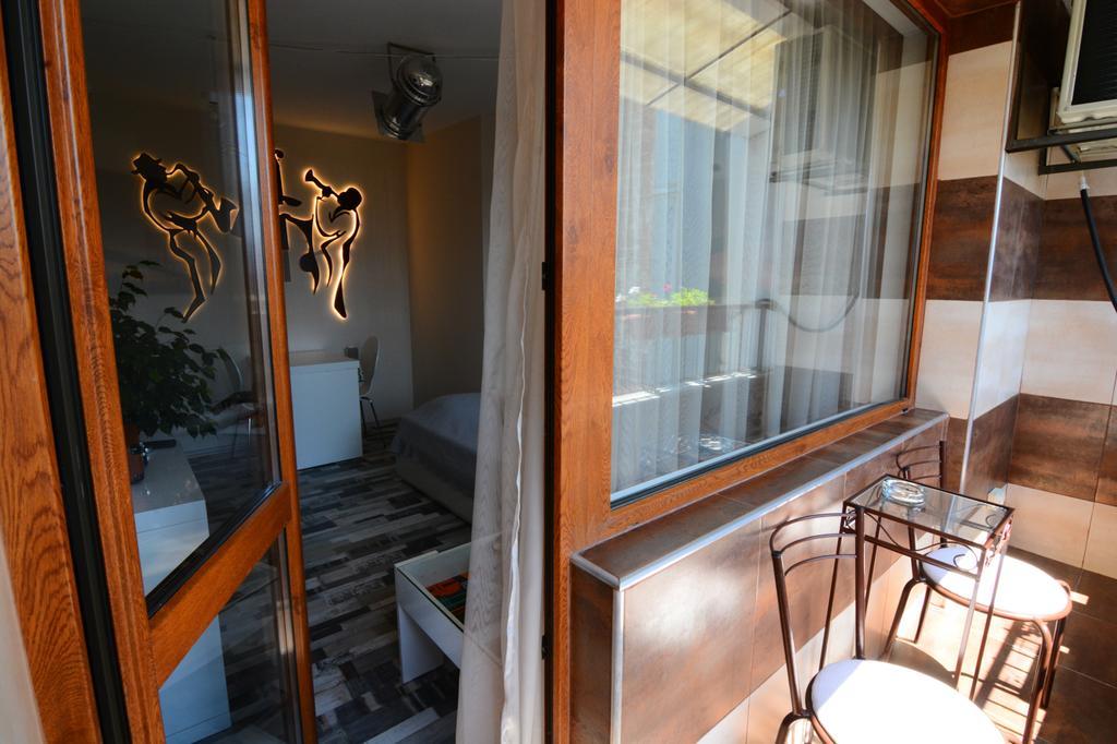 Jazzy Sofia Downtown Apartment Exterior photo